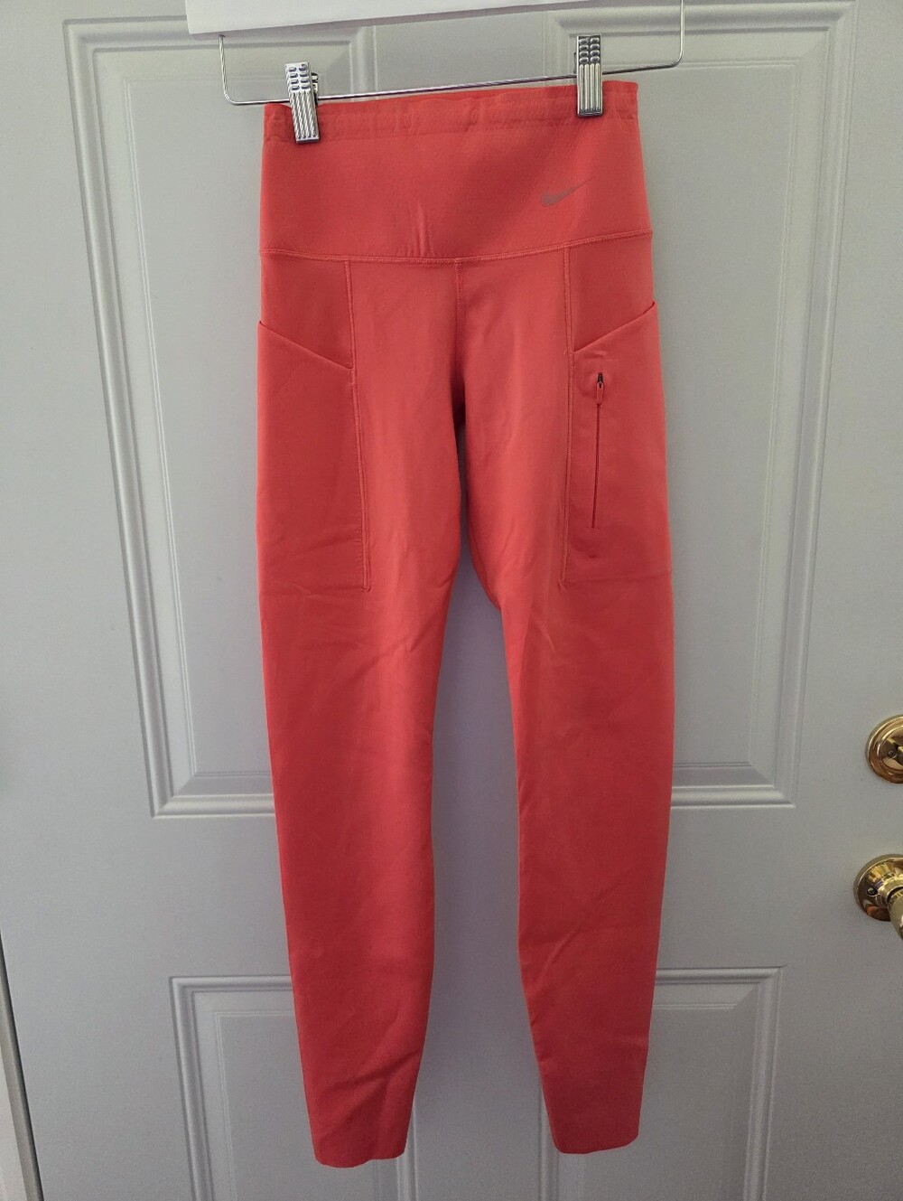 Nike Pink Dri-FIT Performance Leggings Size XS